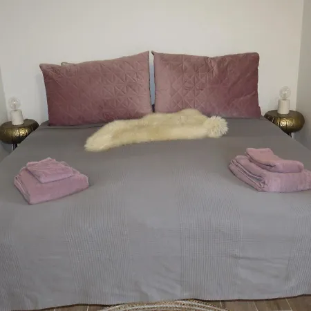 Bogelund Sleep-in بيت ضيافة 3*