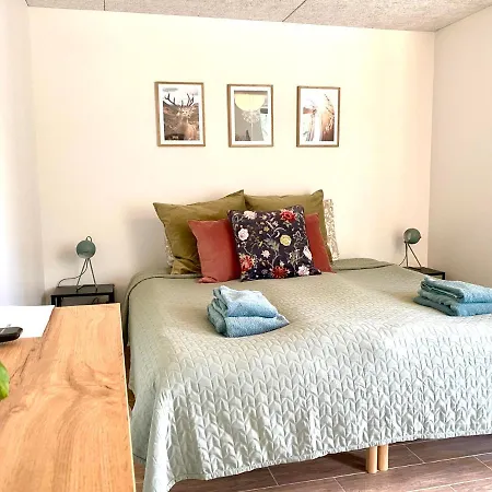 Bogelund Sleep-in بيت ضيافة 3*